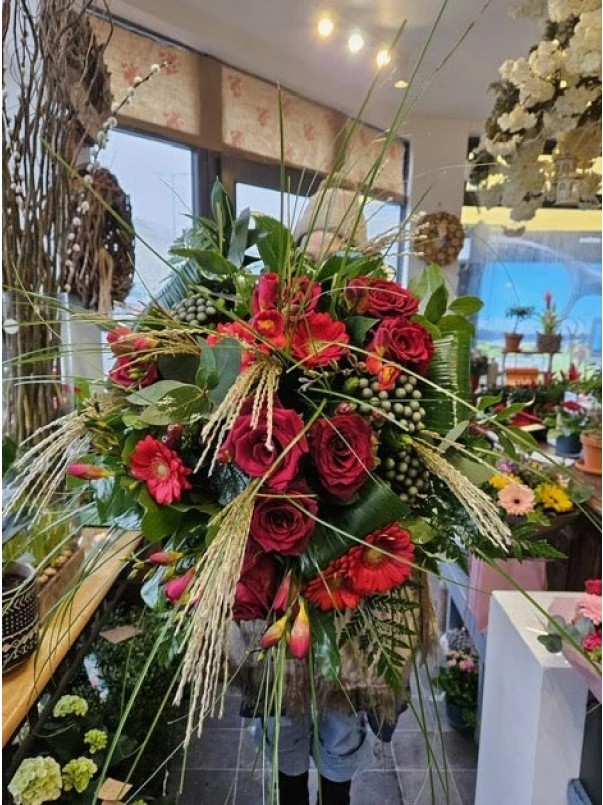 Red Exclusive Bouquet