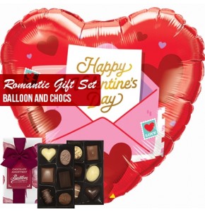 Romantic gift set red heart balloon and chocs