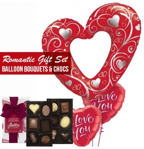 Romantic gift set big balloons bouquets and chocs